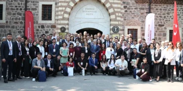“Oku-Yorum Yazı-Yorum” projesiyle gençler mirası geleceğe taşıyor